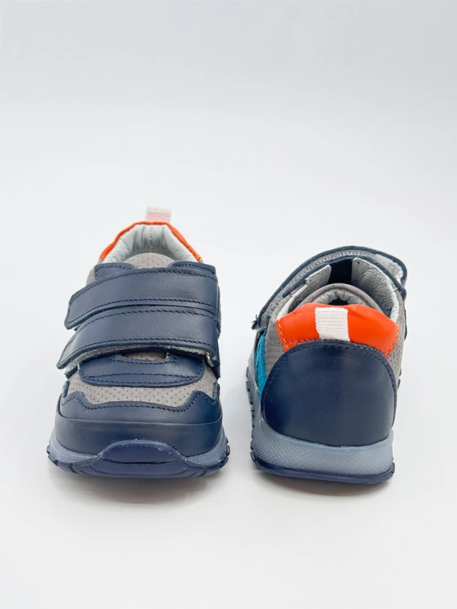 Adidasi baieti Cod AB=01